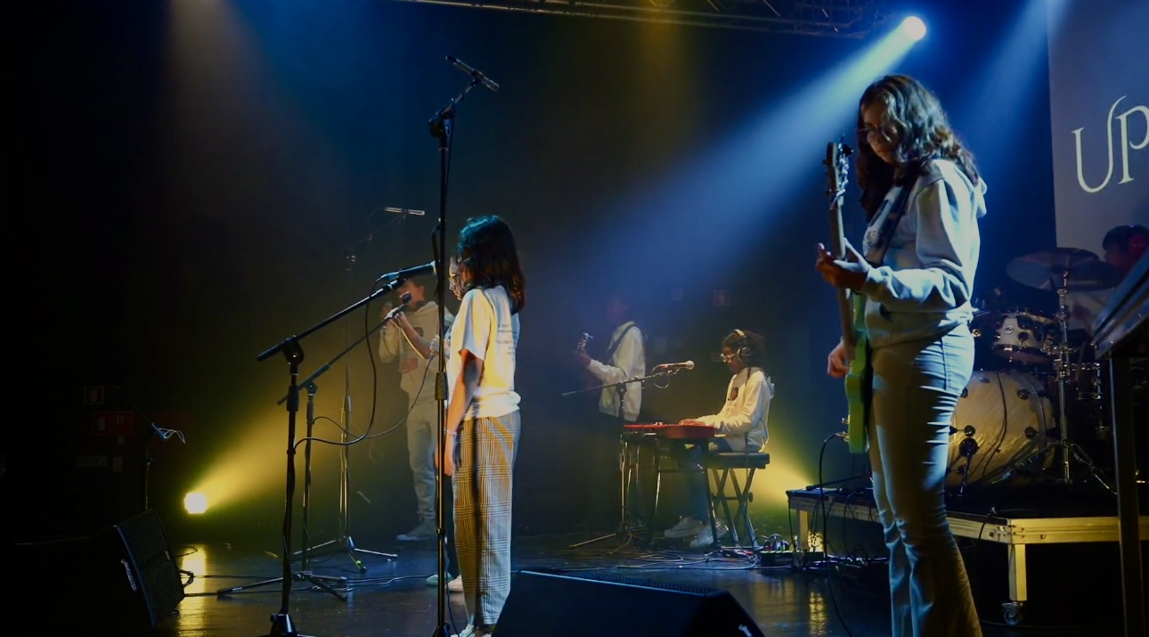 TheUpperroom worship night